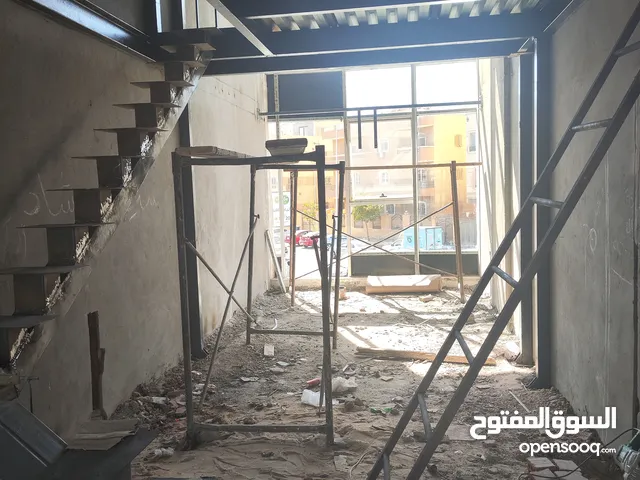 محل بمول في البنفسج ڤيلات موقع متميز و مول متكامل يصلح لأنشطة متعددة
