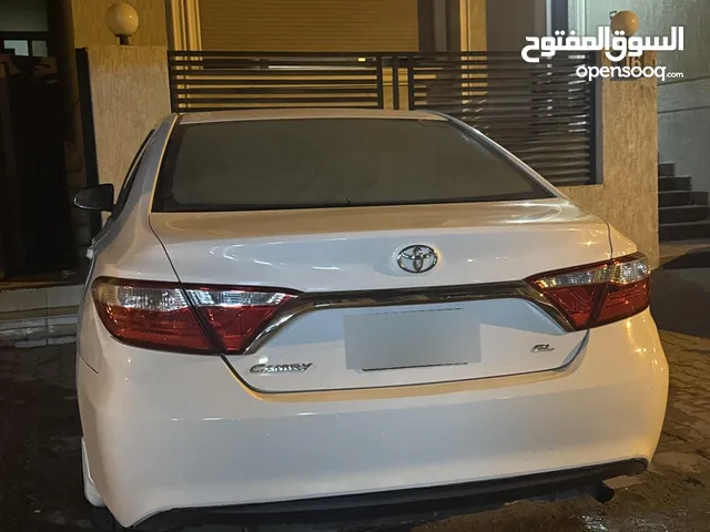 للبيع كامري شرط الفحص قير مكينه شاصي السياره ولله الحمد كد ومد وماتحتاج شي