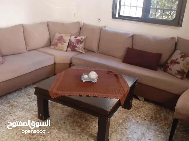 طقم كنب بحاله جيده