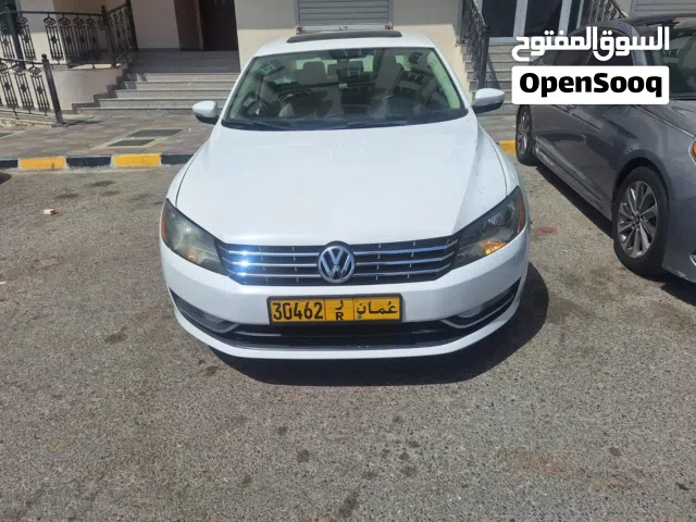 2015 فولكسفاغن باسات Standard