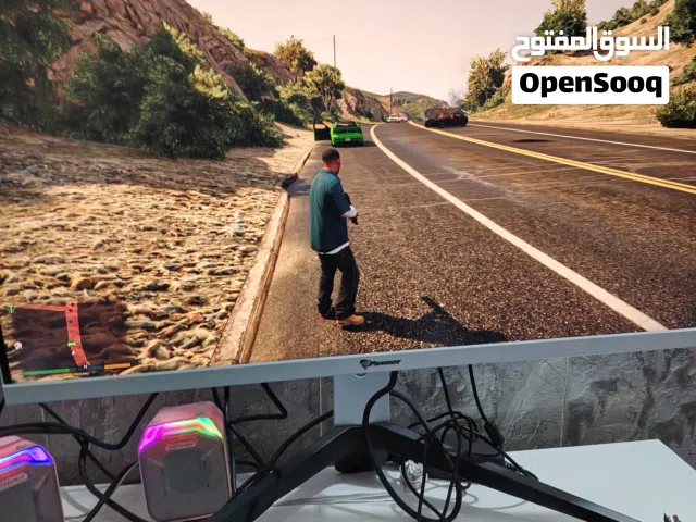 سلام عليكم pc كامل البيع كبل شغل وتلعب متعتاز اي قطعه الموصفات الكراتين موجوده