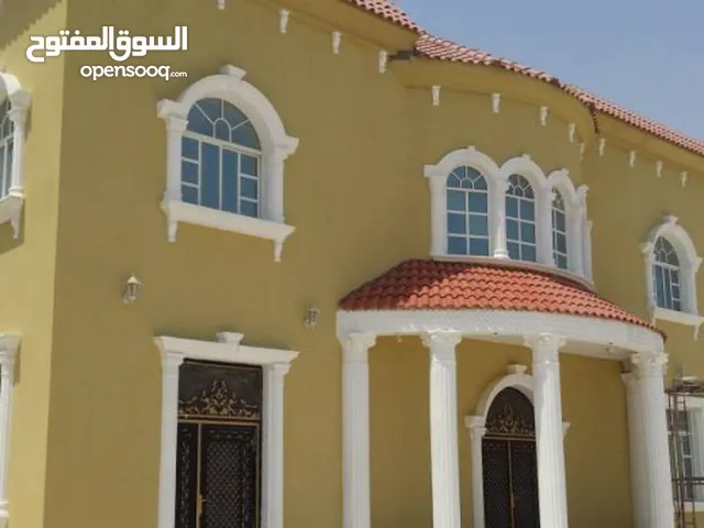 327 m2 4 Bedrooms Townhouse for Rent in Basra Hakemeia