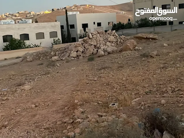 ارض 1380 متر . للبيع بالزرقاء