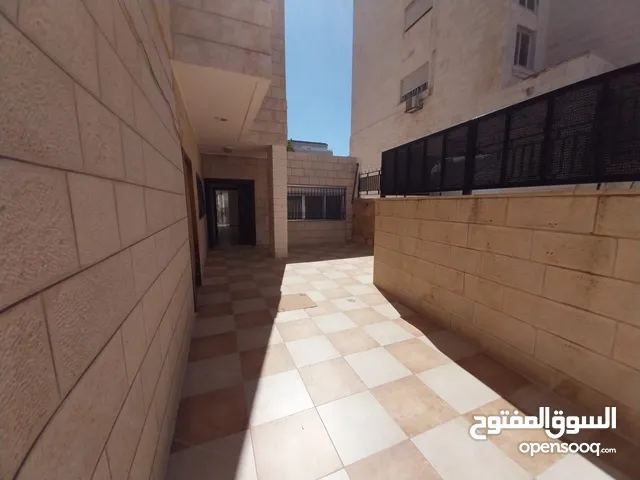 225 m2 4 Bedrooms Apartments for Rent in Amman Abdoun