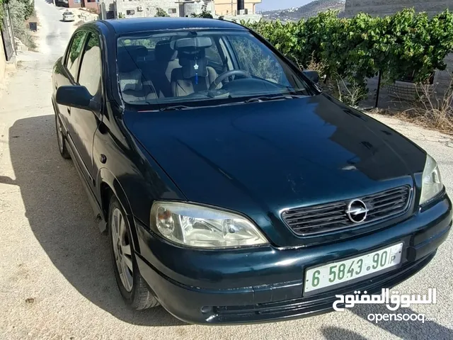 اوبل استرا 2001