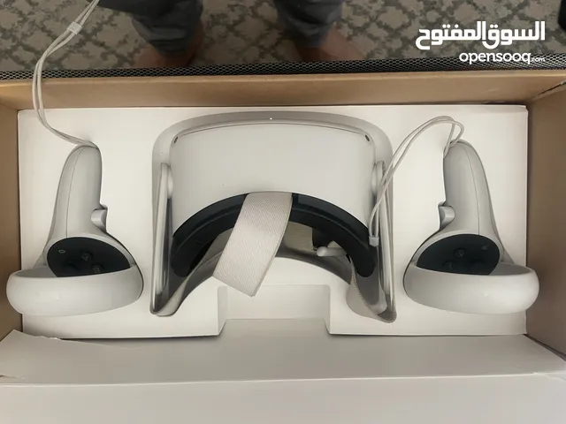 Vr oculus quest 2 للبيع بحالة الوكالة اخو الجديد