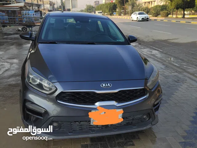 كيا فورتي للبيع رقم ديالئ مرقم جديد