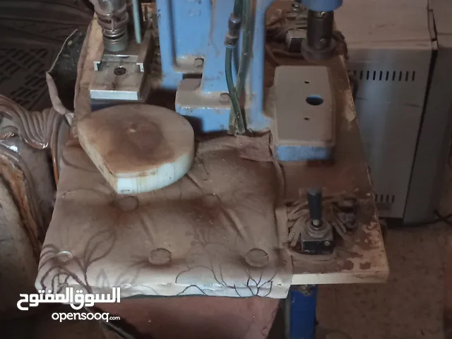 ماكينة كبس ازرار لتنجيد الكنب
