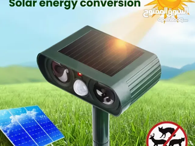 طارد حيوانات بالطاقة الشمسية مع مستشعر حركة لتبديد القطط والغزلان والسنجاب والكلاب والظربان