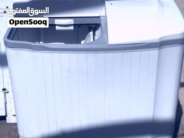 Lg and fresh washing machine available, they are washing and spinning perfectly