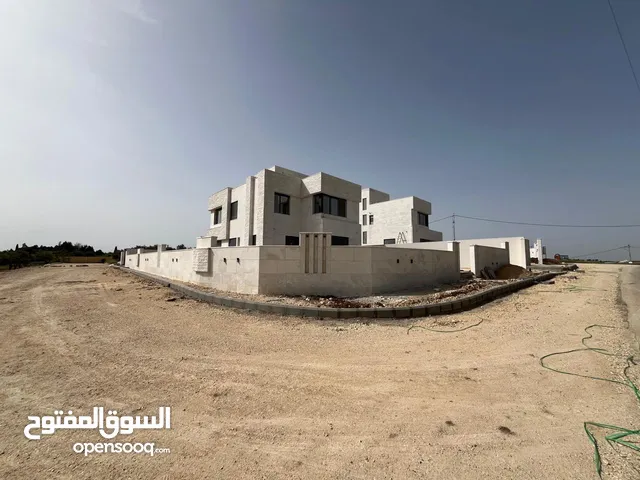 365m2 5 Bedrooms Villa for Sale in Amman Naour