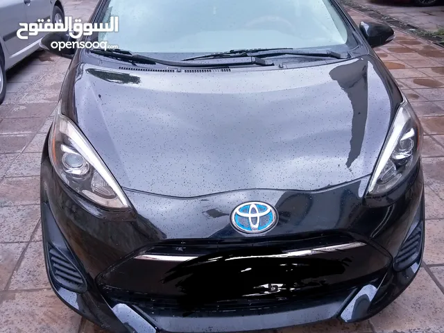 Used Toyota Prius in Amman