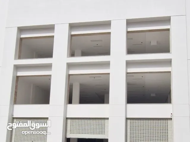 مبنى اداري اسثتماري للايجار ((جديد)) ((مول، مصحة،مصرف))