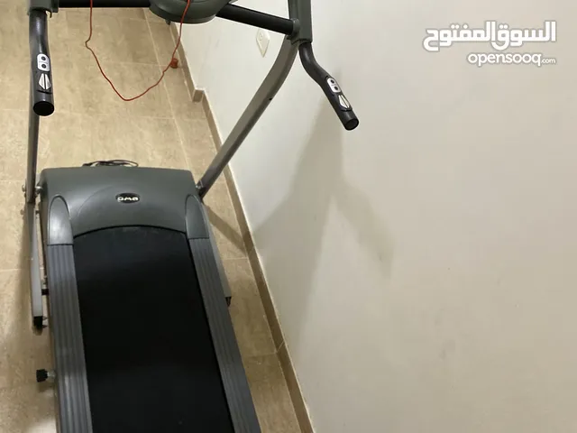 جهاز مشي رياضي ماركة OMA