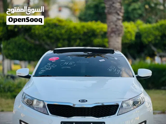 2011 كيا K5 Standard