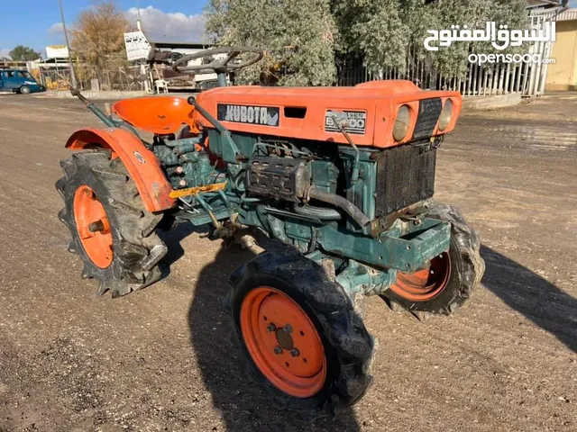 1998 Tractor Agriculture Equipments in Zarqa