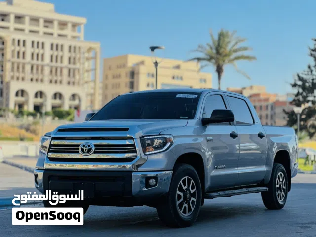 2018 Toyota Tundra SR5