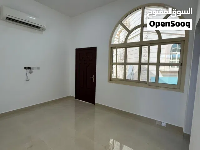 120 m2 1 Bedroom Apartments for Rent in Al Ain Al-Dhahir