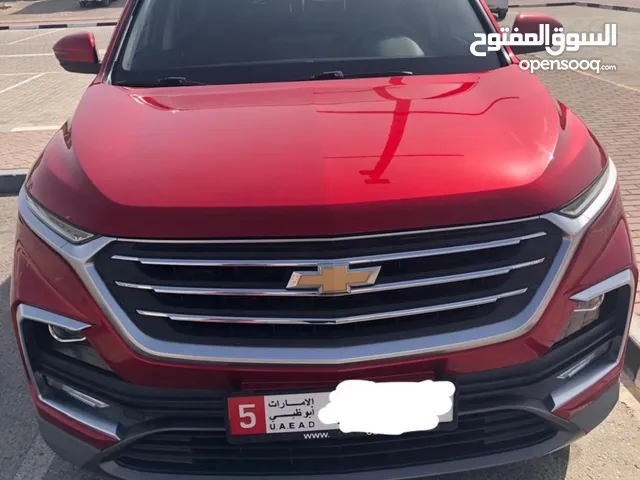 Chevrolet Captiva 2021 SUV Lady driven
