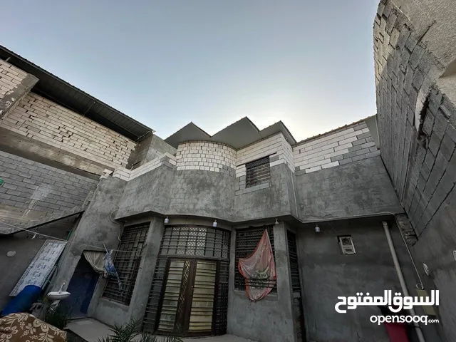 200 m2 3 Bedrooms Townhouse for Sale in Basra Abu Al-Khaseeb