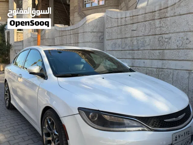 2016 كرايسلر 200 200C