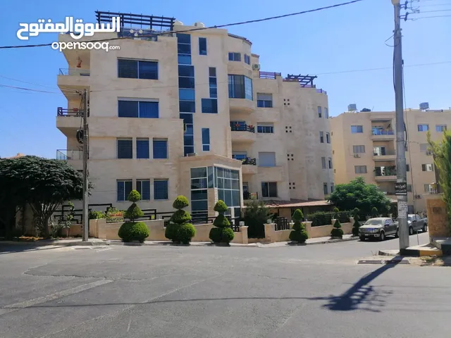 365 m2 5 Bedrooms Apartments for Sale in Amman Dahiet Al-Nakheel