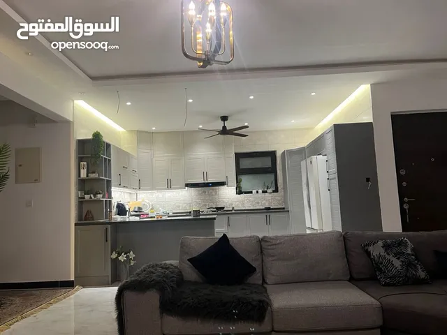 شقة للبيع مساحة. 173م في مجمع المنصور ستي