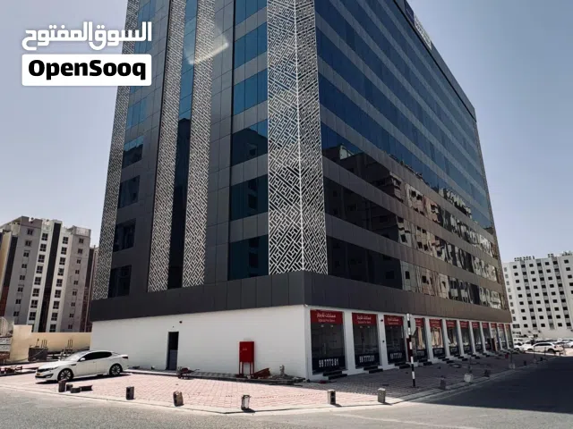 مكاتب مؤجرة للبيع فى مبنى جديد فى غلا- عائد 10.5%