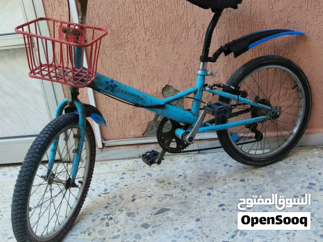 دراجة رقمها 20