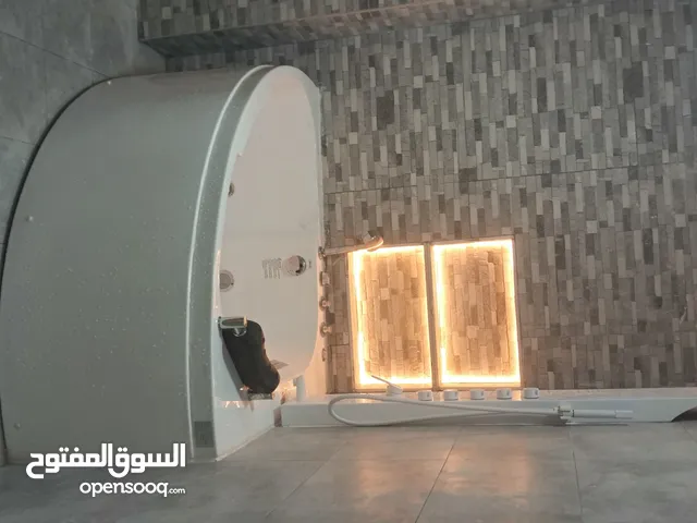 معلم لتركيب السراميك والبرسلان والصحى