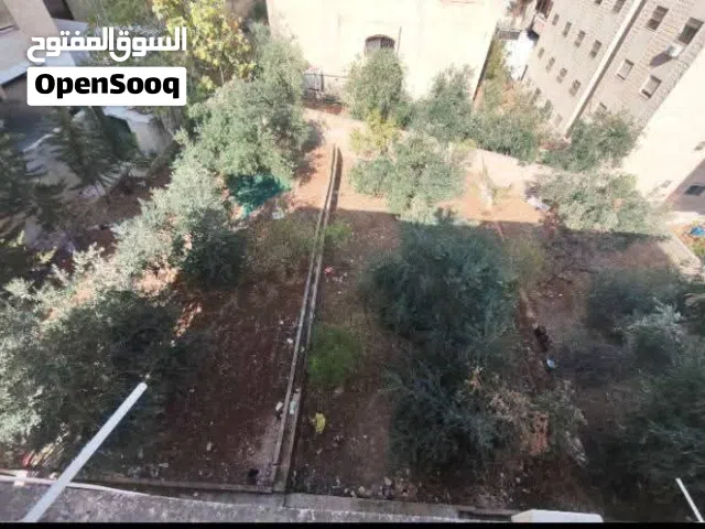 منزل مستقل مكون من طابقين وتسويه