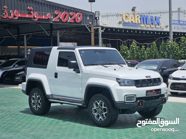FOR SALE IN EXCELLENT CONDITION:BAIC BJ40 SE 2023,4WD WITH HOOK 2.0 LITER - GCC SPECIFICATIONS