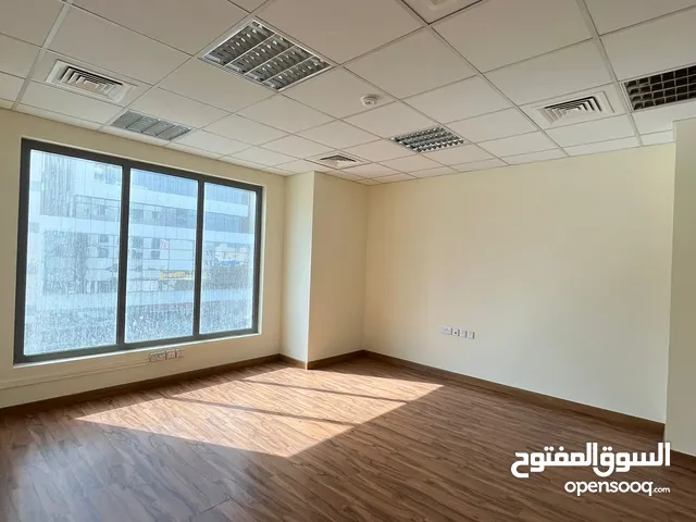 125 m2 3 Bedrooms Apartments for Rent in Manama Seef