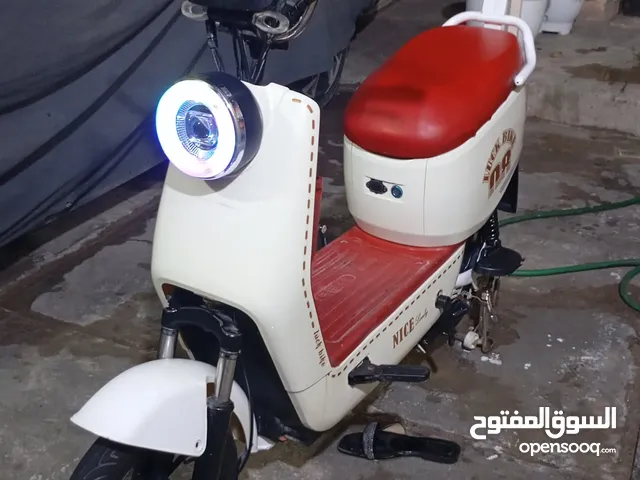 دراجه شحن للبيع اربع بطاريات سرعه 60 نضيفه في البصره جبيله