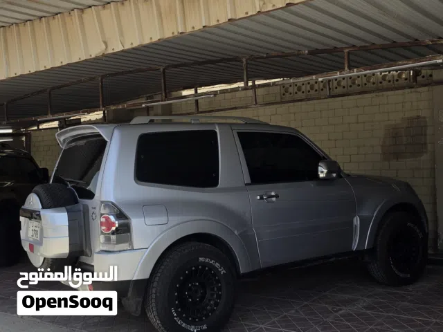 2007 ميتسوبيشي باجيرو GLS Plus