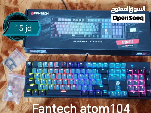 كيبورد، سماعات محيطية، كونترولر، بروجيكتر