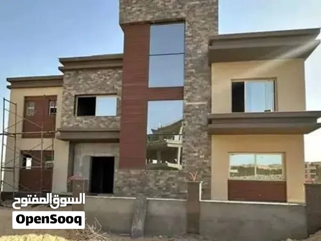 فرصة مميزة في كمبوند NOBLE – التجمع  على طريق السويس مباشرة بجوار Taj City الخامس