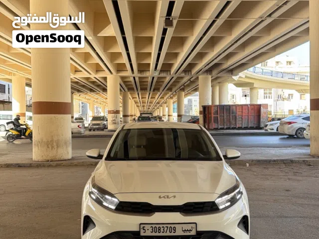 Used Kia Cerato in Tripoli