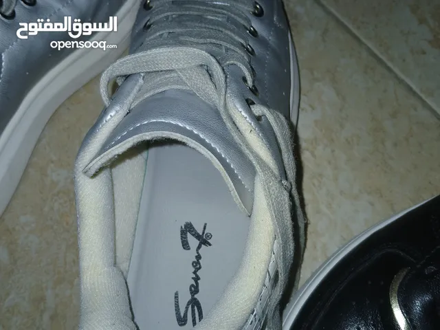 Black Comfort Shoes in Amman