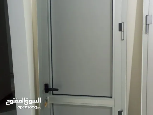 ابواب المنيوم مستعمل بحال الوكاله 70