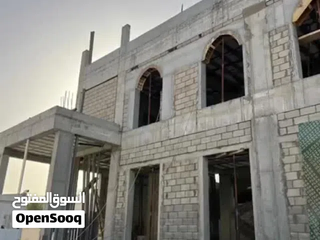 مقاول مباني فلل ملاحق ترميم سترحات هناقر مساجد محطات وقود تسوير أراضي مسابح تنفذ درج خارجي مصاعد