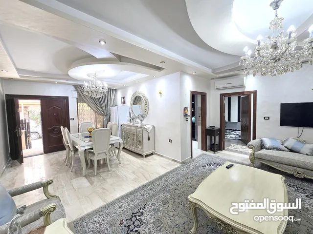 الرابيه شقه ارضية مع تراس ومدخل خاص للبيع بسعر مميز