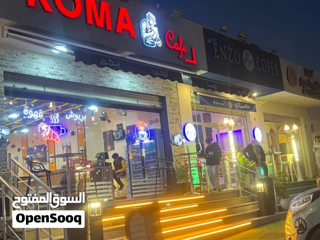 مقهي للبيع عتبة بكامل معداته