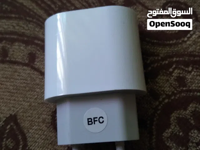 عظمة ايفون شغال مية مية
