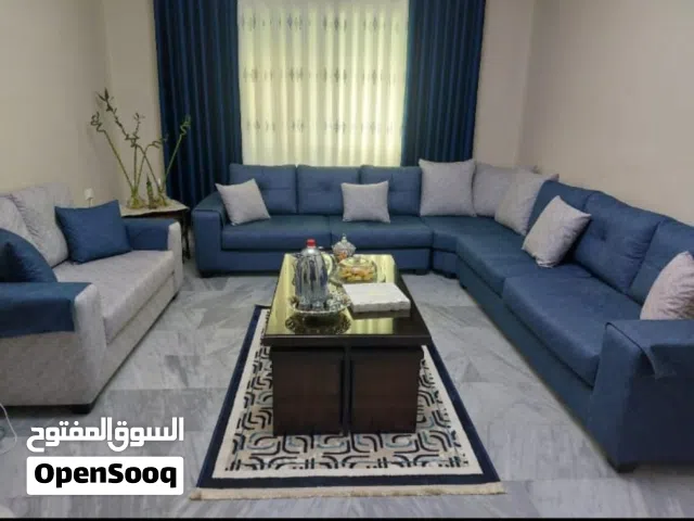كورنر فخم 11 مقعد وتوابعه مستعمل بحالة الجديد