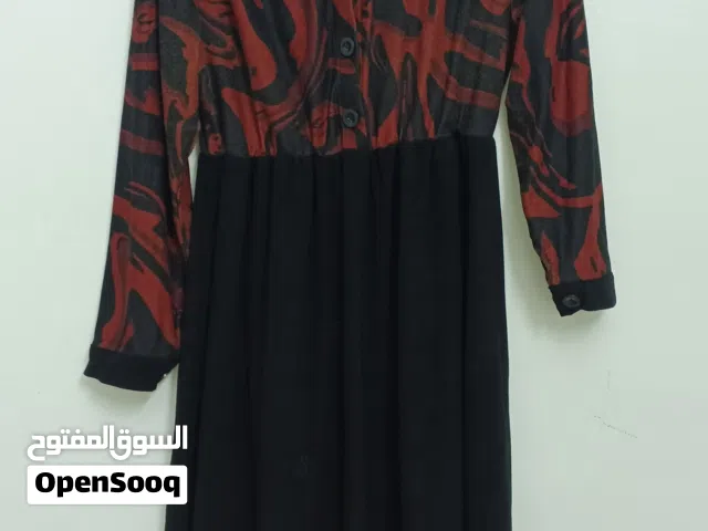 فساتين  وجاكيت جوخ