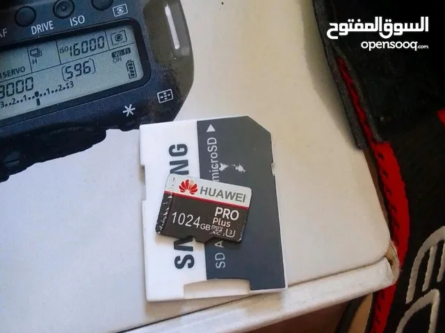 للبيع ذاكره 1 تيرا تركب للجوال وكاميرات كانون و نيكون و سوني canon  nikon memory card  huawei