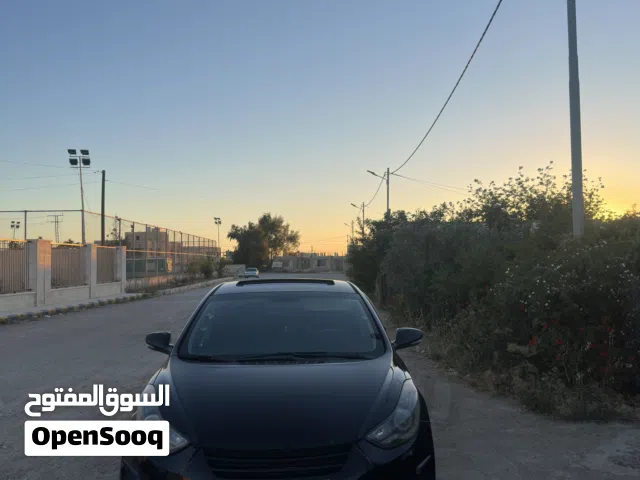 2011 هيونداي افانتي Limited