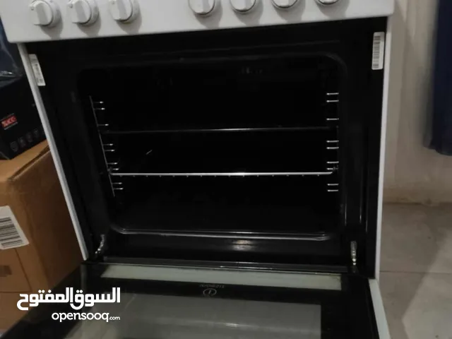 طباخ كهربائي بفرن