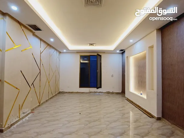 10 m2 3 Bedrooms Apartments for Rent in Mubarak Al-Kabeer Abu Ftaira